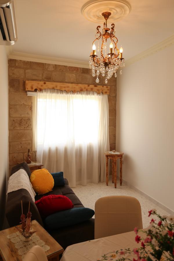 Tyre Boutique Apartments Tiro Exterior foto
